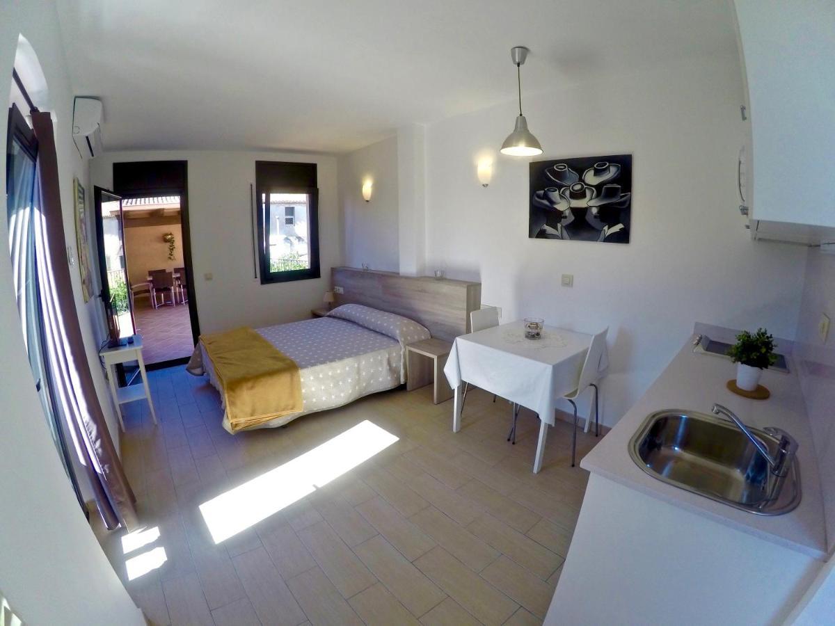 Apartaments Fonda Comerc Torroella de Montgrí Εξωτερικό φωτογραφία