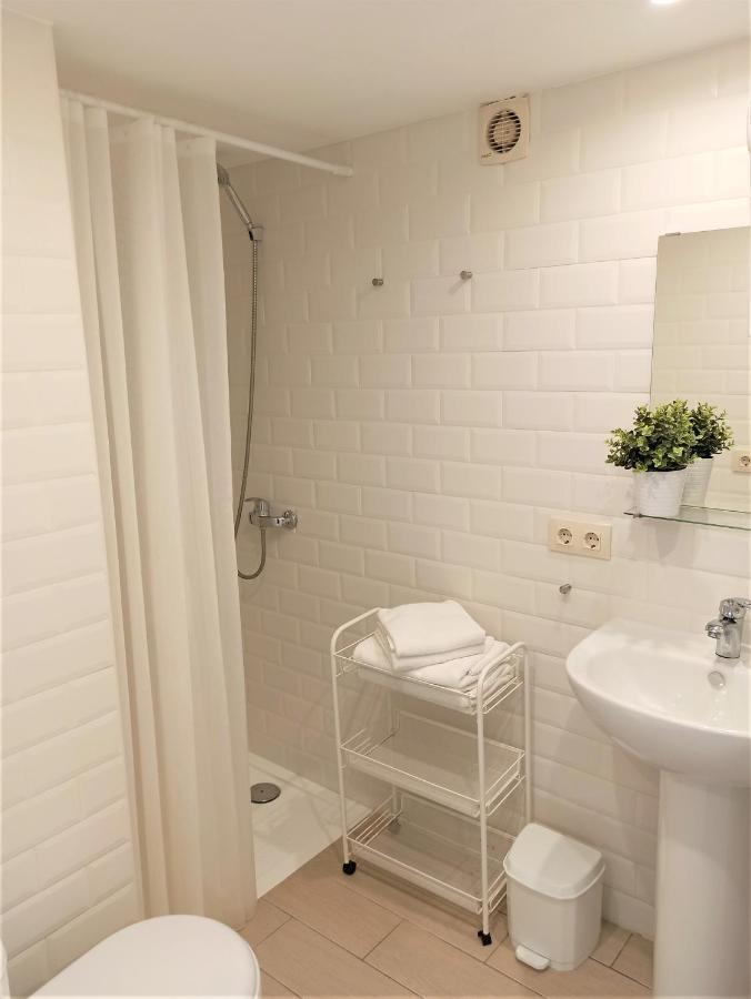 Apartaments Fonda Comerc Torroella de Montgrí Εξωτερικό φωτογραφία