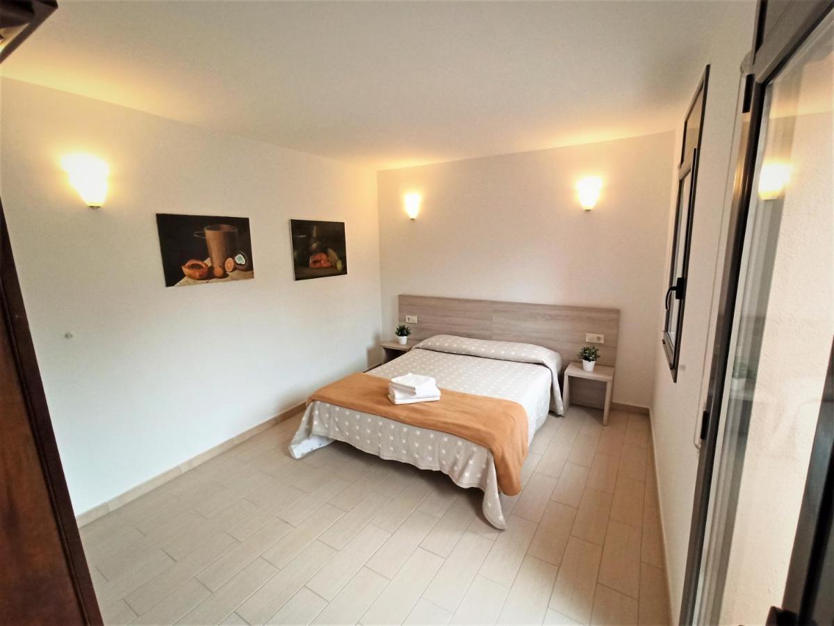 Apartaments Fonda Comerc Torroella de Montgrí Εξωτερικό φωτογραφία
